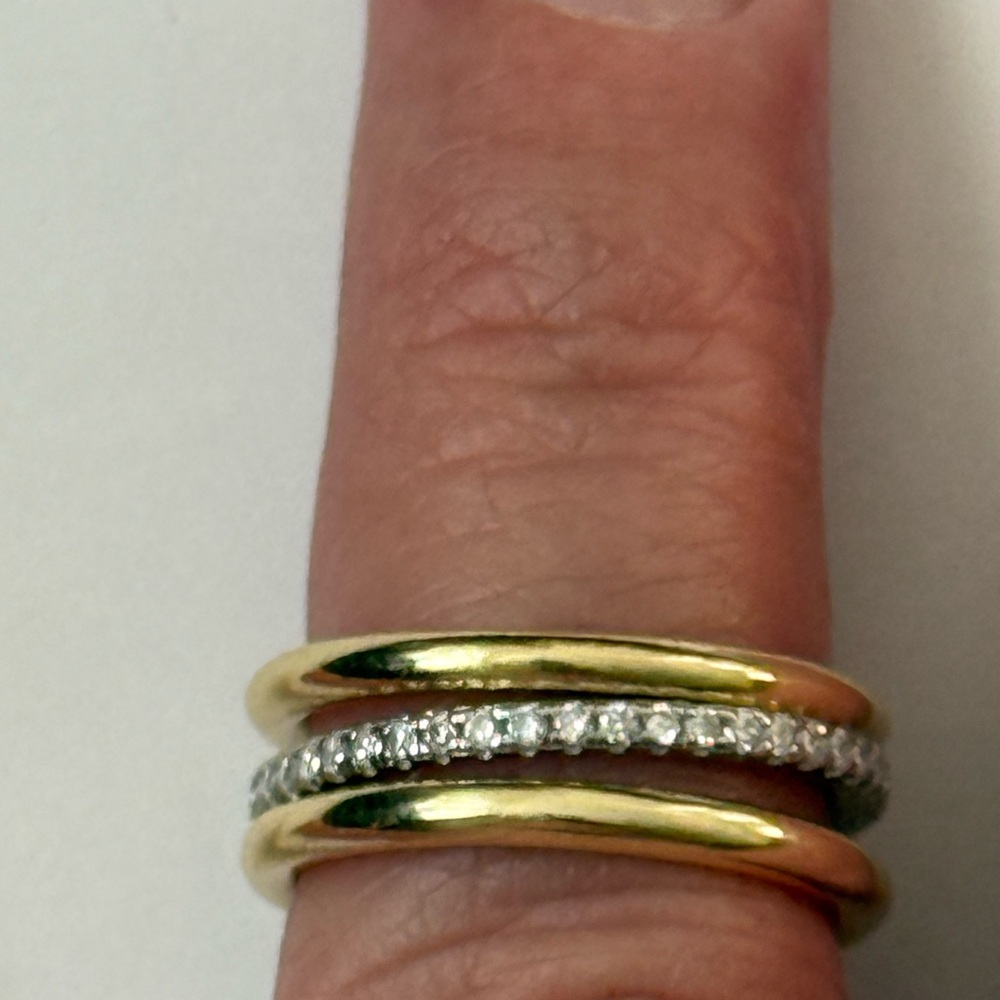 925 Silver band ring clear cz stones 18k yellow gold plated size 5.5
